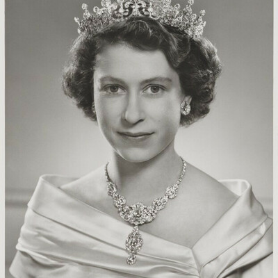 Timeline: Elizabeth II live