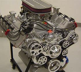 DAIMLER INVENTA O MOTOR DE EXPLOSIÓN