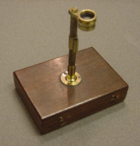 Cells and the Microscope