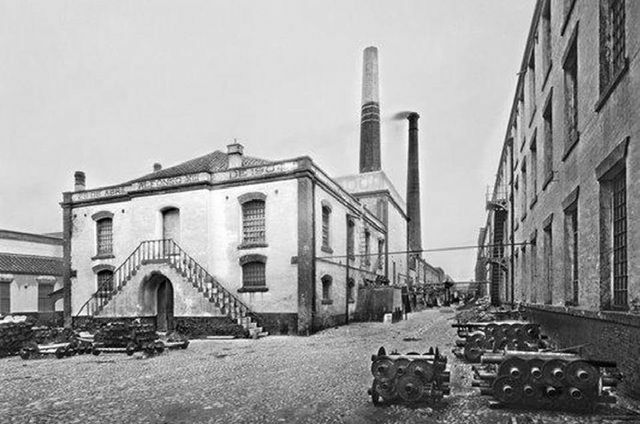 EDAD COMTENPORANEA VIVIENDA