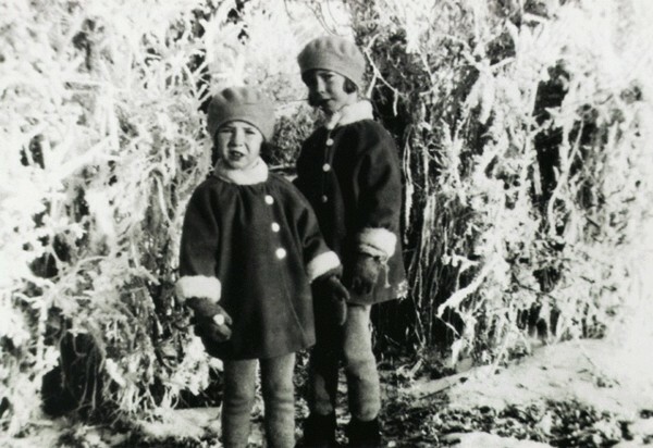 Nascimento da sua filha Lucienne Piaget