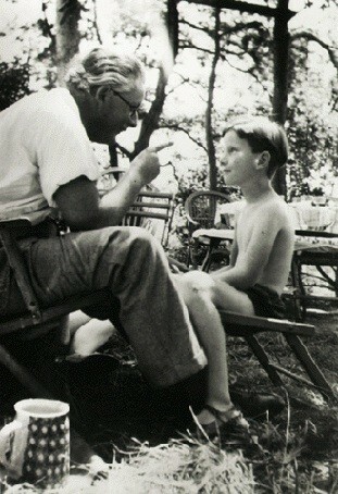 Publicação da obra "A construção da realidade"