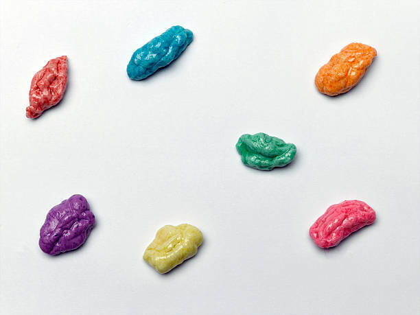 O lenhador John Bacon Curtis inicia a produção comercial do chiclete