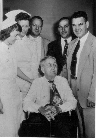 se establece en EE.UU. a través de los National Institutes of Health, (NIH).