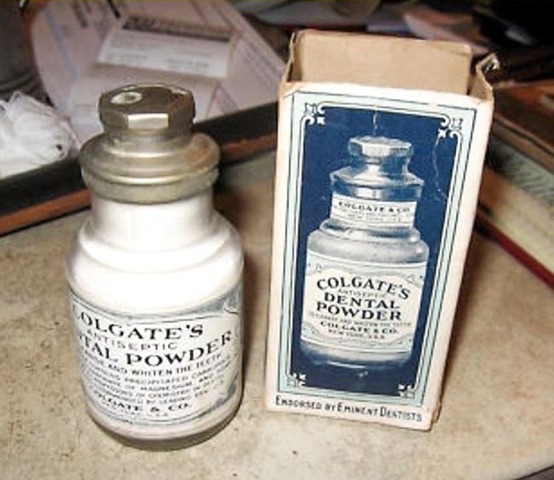 Pasta dental con presentación en polvo