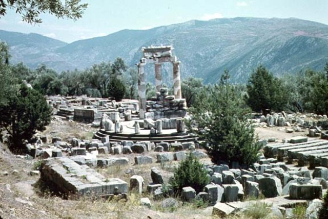 380 B.C     The Phocians took over and stole treasures
