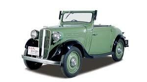 Primer vehículo de producción en serie de Japón