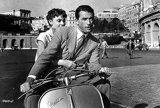 Lambretta e Vespa cominciano a diventare popolari in tutta Italia