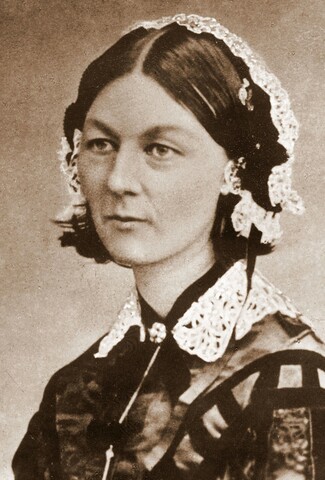 HALL - Creo el termino proceso de atención de enfermería