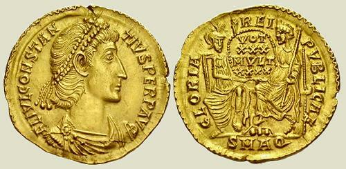 CONSTANCIO II SE QUEDA COMO EMPERADOR ANTE LA MUERTE DE SUS HERMANOS