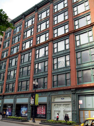 Oliver Building (Chicago) por Holabird & Roche.