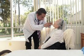 El DIF brinda atención Geriátrica