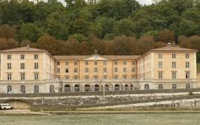 PRIMER FACULTAD VETERINARIA