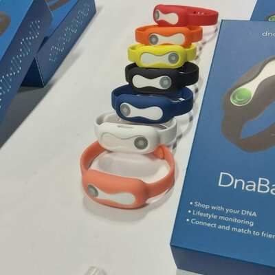 Timeline: Producto disruptivo brazalete DnaBand que te dice que comer