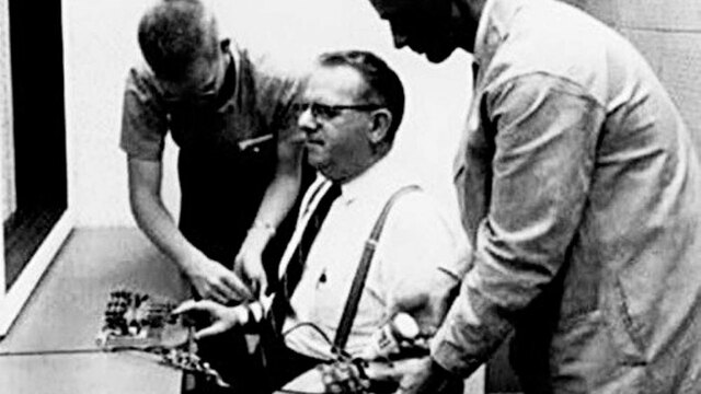 Stanley Milgram y la obediencia