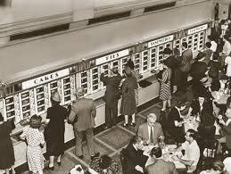 se abre el primer automat  "comida rápida"