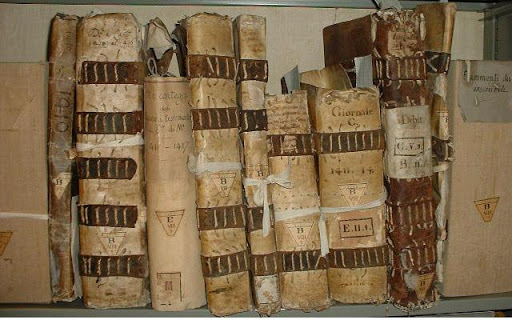 Origen del libro diario y libro mayor