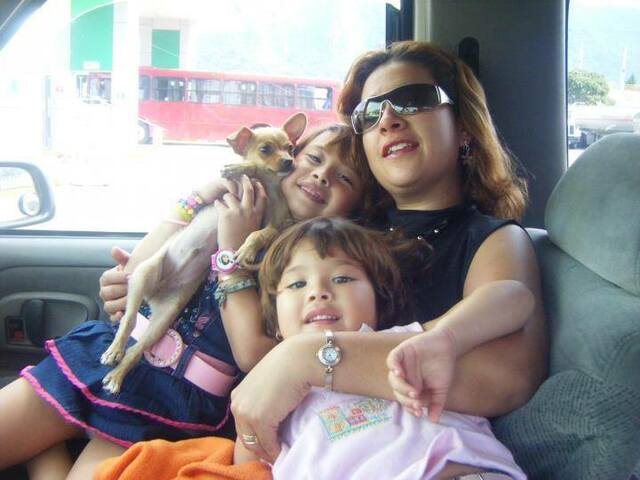 Adoptamos un perrito