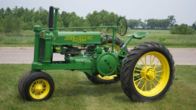 Tractor John Deere AO
