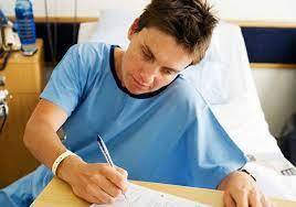 Plantea el derecho del individuo a dar su “consentimiento voluntario”