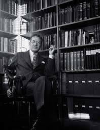 Henry K. Beecher, publicó un trabajo en el que se relevaron investigaciones en seres humanos