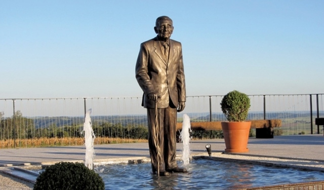 Cultura material (Shunji-nishimura)