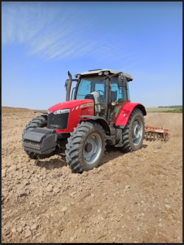 Trator que eu estava trabalhando