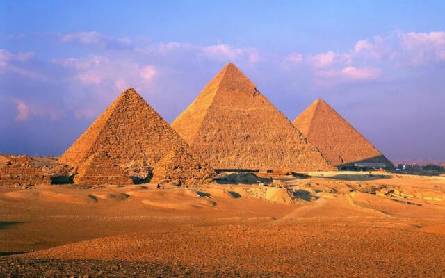 La Gran Pirámide de Giza