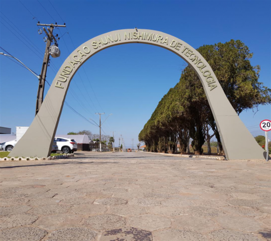 “Arco” da Fundação Shunji Nishimura