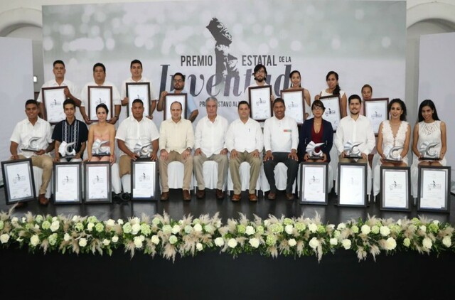 Premio Estatal de la Juventud #18