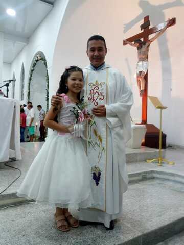 MI PRIMERA COMUNIÓN