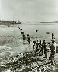 Se instala cable telefónico