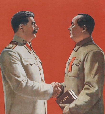 Stalin firma un tratado de amistad con China