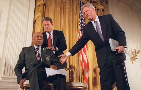 Disculpa pública del Presidente Clinton