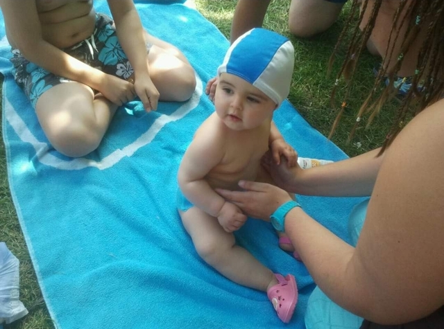 Nire lehenengo eguna igerilekuan