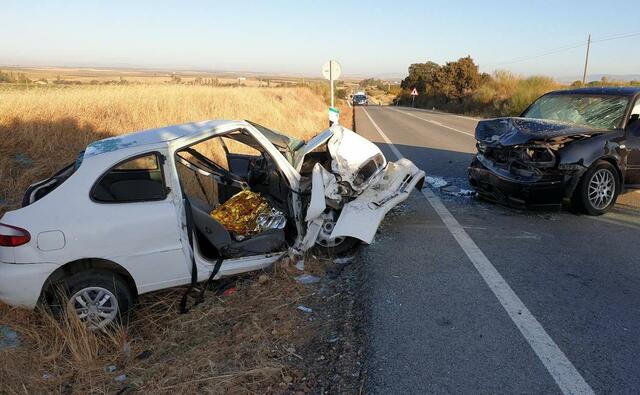 nire auto istripua :(