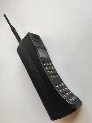 Motorola International 3200