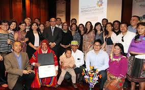 La etnoeducacion como símbolo de la interculturalidad.