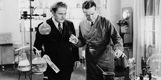 Alexander Fleming descubre la penicilina y comprueba su efectividad contra infecciones bacterianas.