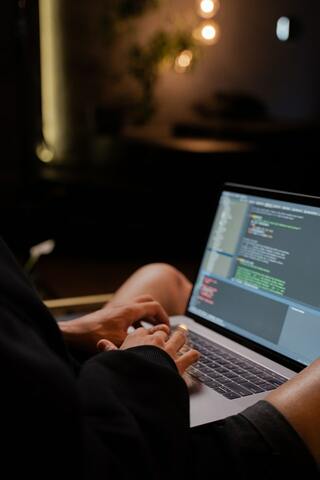 Primer lenguaje de programación de alto nivel : FORTRAN