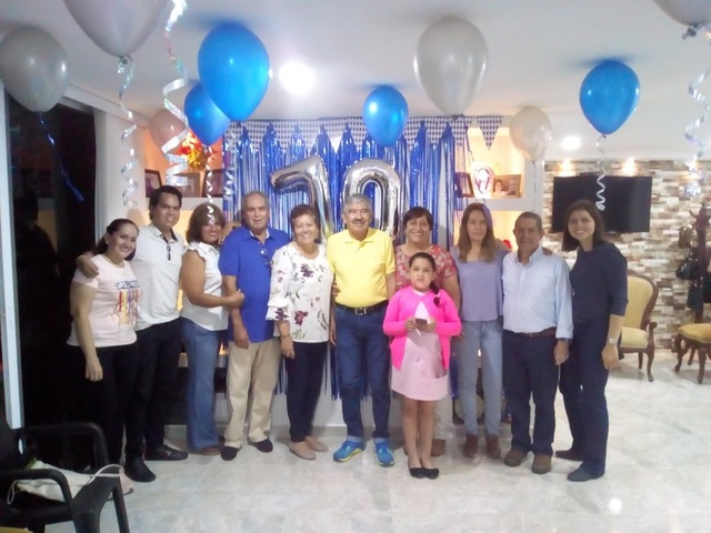 el cumplaños de mi tio