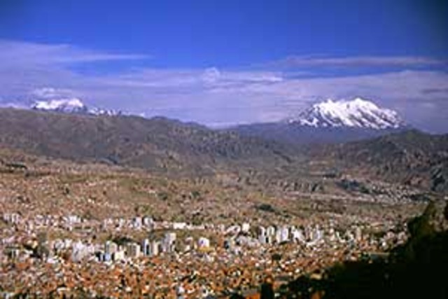 La Paz founded