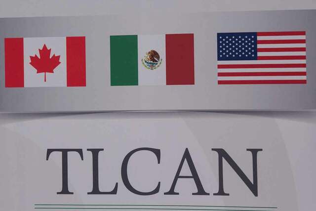 Firma del tratado de libre comercio