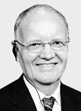 Lester Thurow Credencialismo Débil