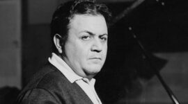 Timeline: Μάνος Χατζηδάκης