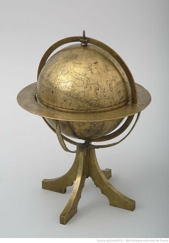 Globe céleste arabo-coufique, construit probablement au Maroc