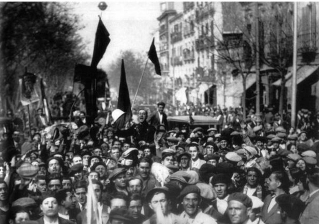 Segunda República. Exilio de Alfonso XIII