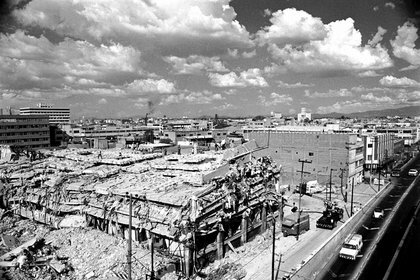 Sismo que provoca graves daños en la Ciudad de México