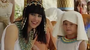 Moisés criado por la hija del faraón