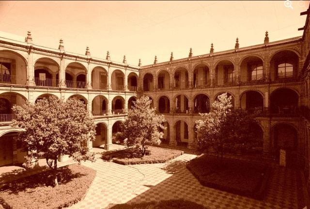 fundación de la escuela normal preparatoria